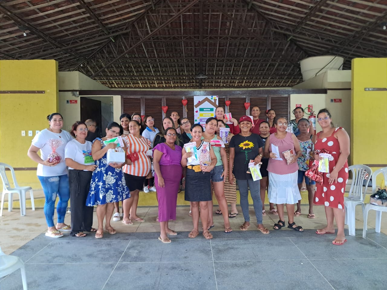 Dia das mães do Projeto Beira da Linha